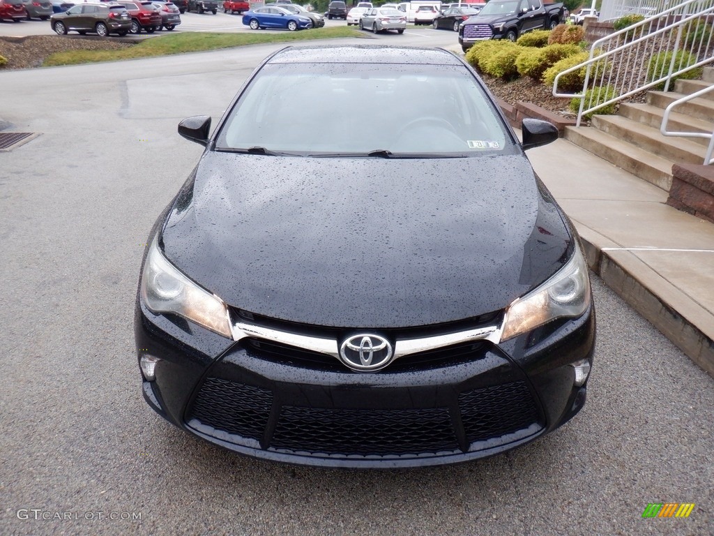 2017 Camry SE - Midnight Black Metallic / Black photo #8