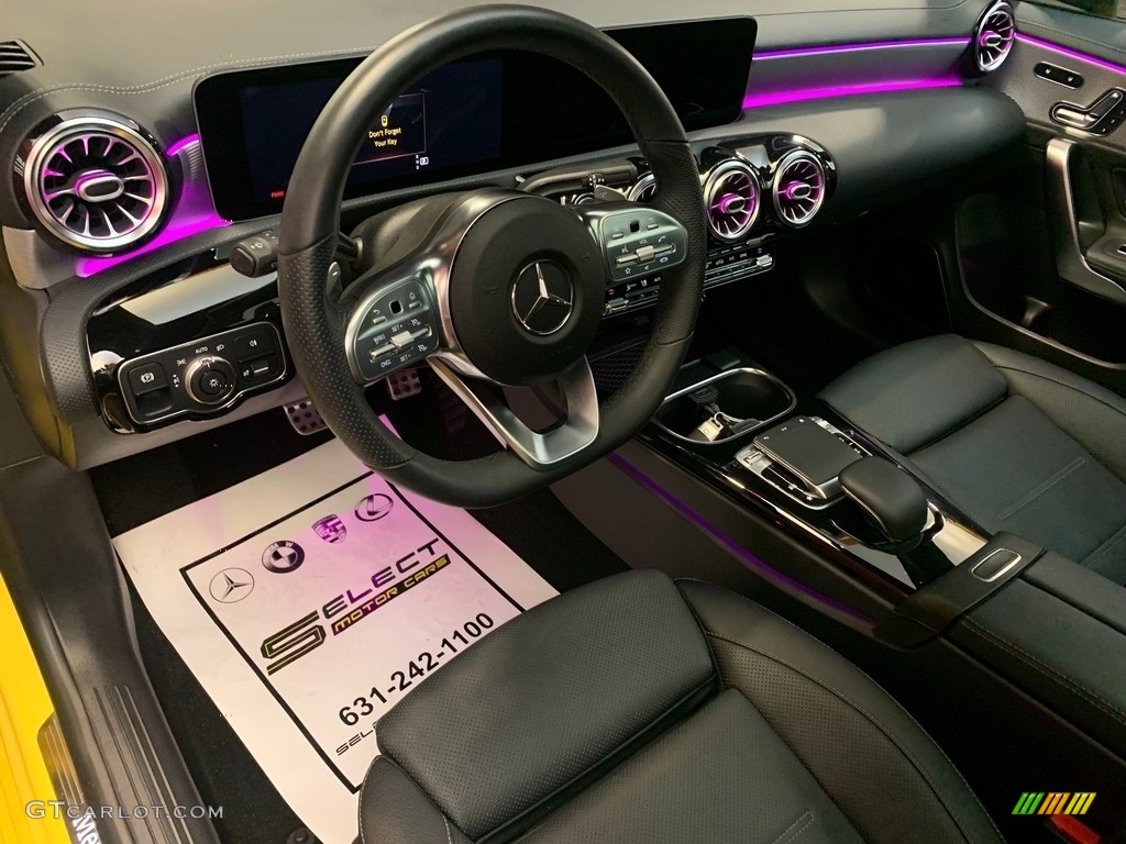 2020 CLA 250 Coupe - Sun Yellow / Black photo #11