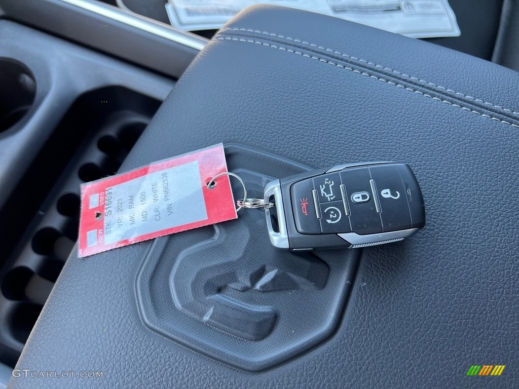 2023 Ram 1500 Laramie Crew Cab 4x4 Keys Photos