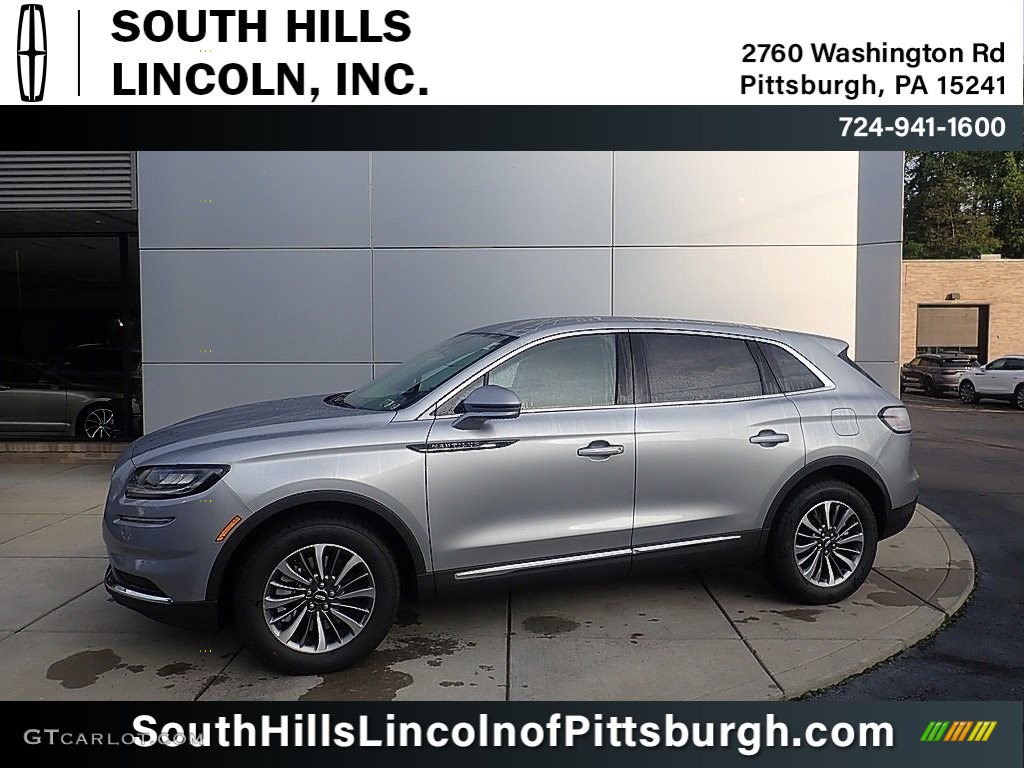 2022 Nautilus Standard AWD - Silver Radiance Metallic / Ebony photo #1