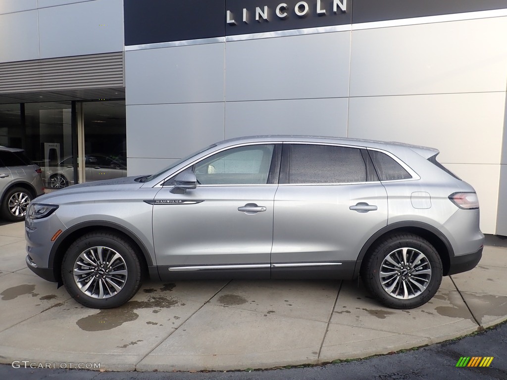 2022 Nautilus Standard AWD - Silver Radiance Metallic / Ebony photo #2