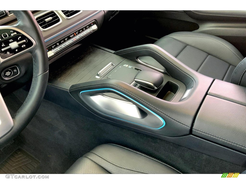 2020 GLE 350 4Matic - Black / Black photo #17