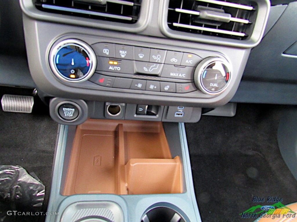 2023 Maverick Lariat - Hot Pepper Red Metallic / Desert Brown photo #21