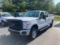 Oxford White - F250 Super Duty XL Crew Cab 4x4 Photo No. 2