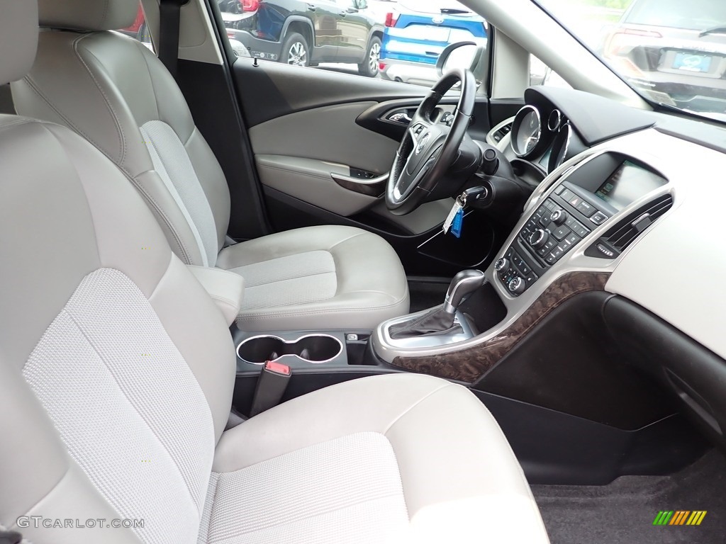 2016 Buick Verano Sport Touring Group Front Seat Photos