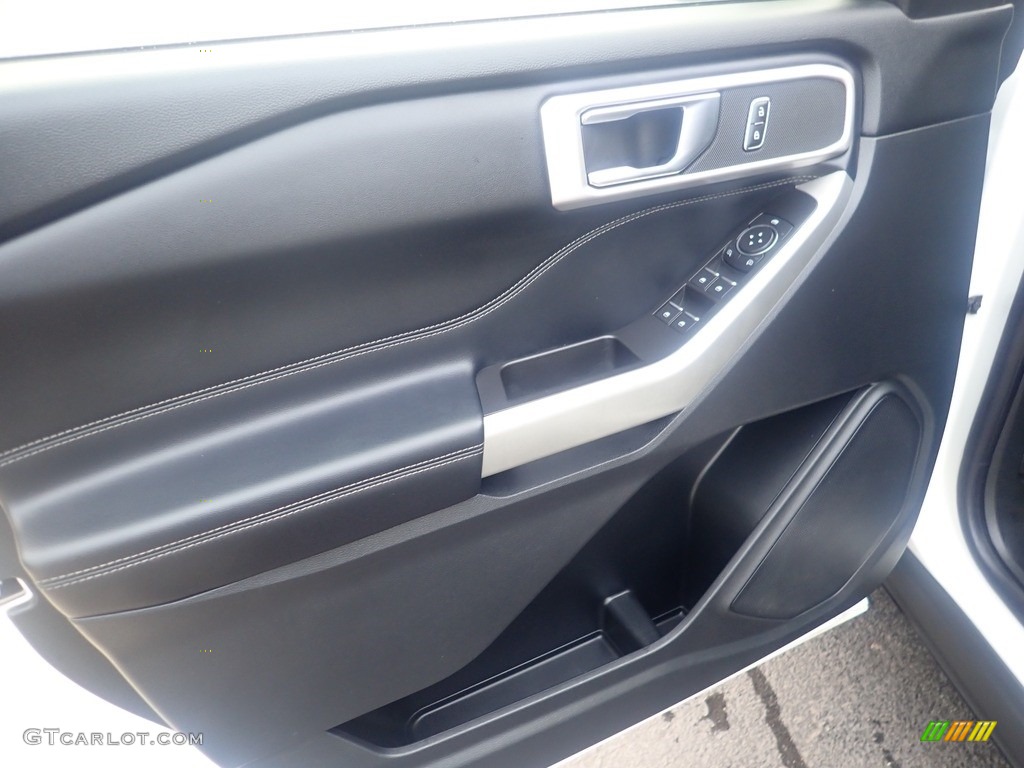 2020 Ford Explorer XLT 4WD Ebony Door Panel Photo #146262093