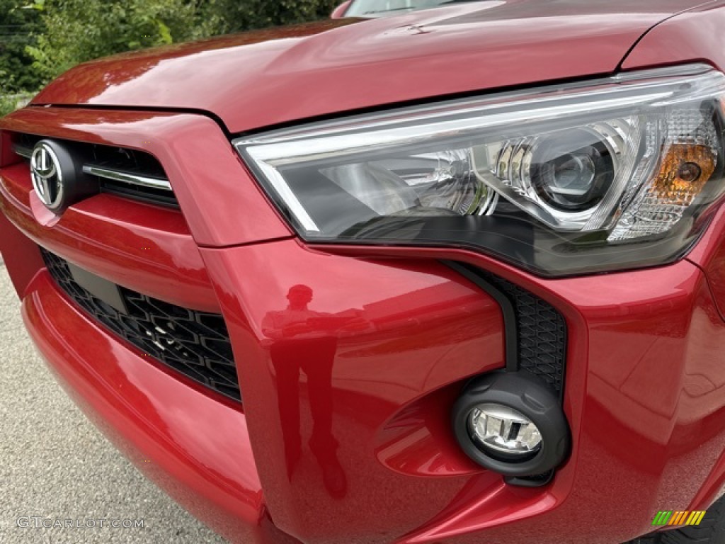 2023 4Runner SR5 4x4 - Barcelona Red Metallic / Black/Graphite photo #20