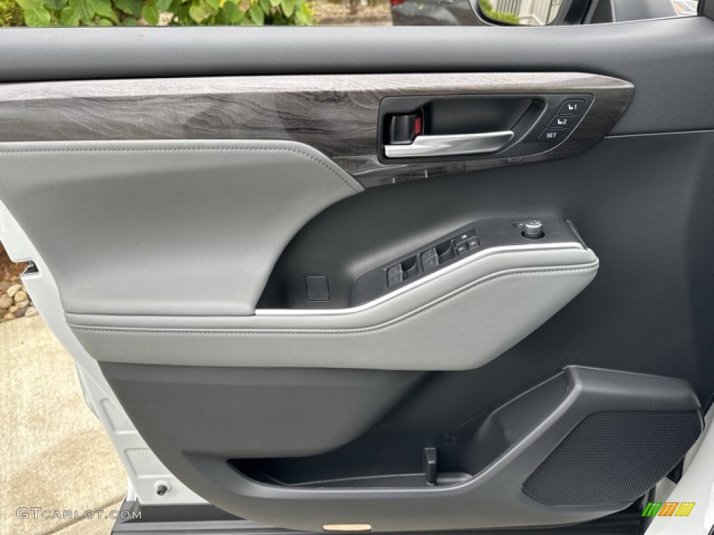 2023 Highlander Limited - Wind Chill Pearl / Graphite photo #19