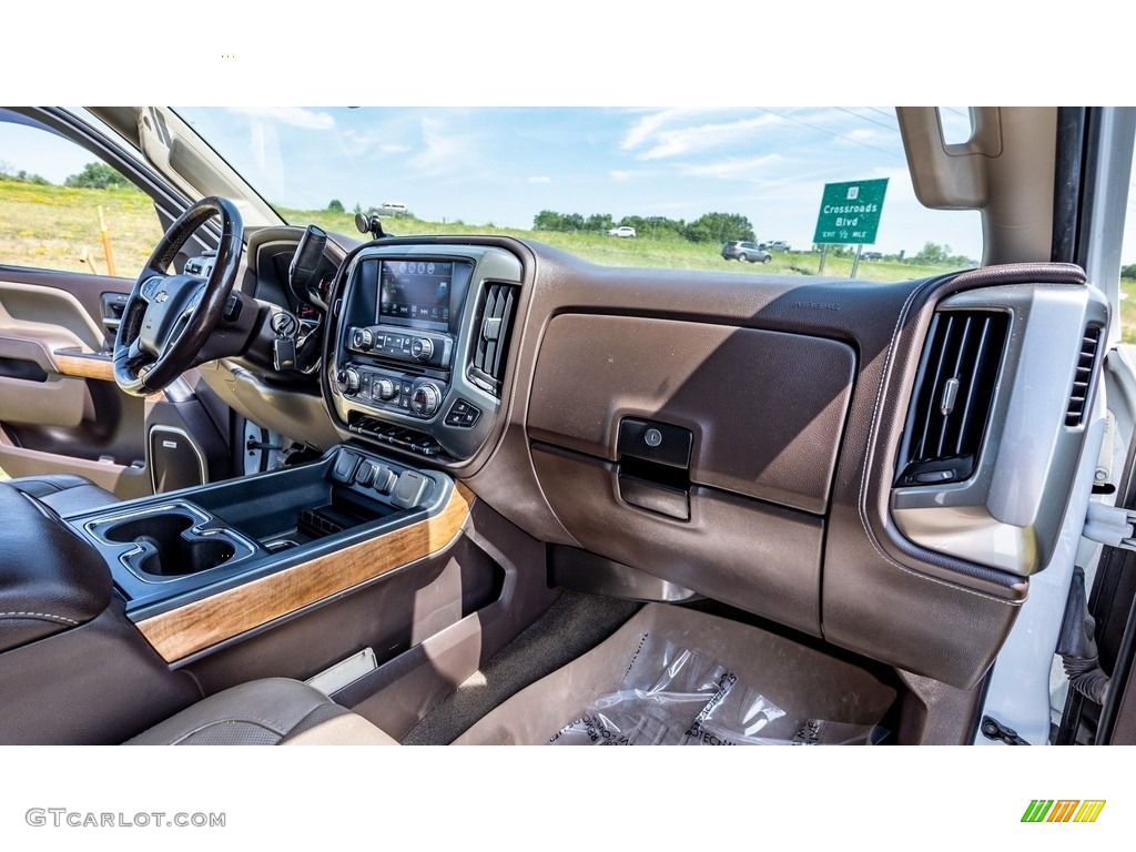 2018 Chevrolet Silverado 2500HD LTZ Crew Cab 4x4 Cocoa/­Dune Dashboard Photo #146263529