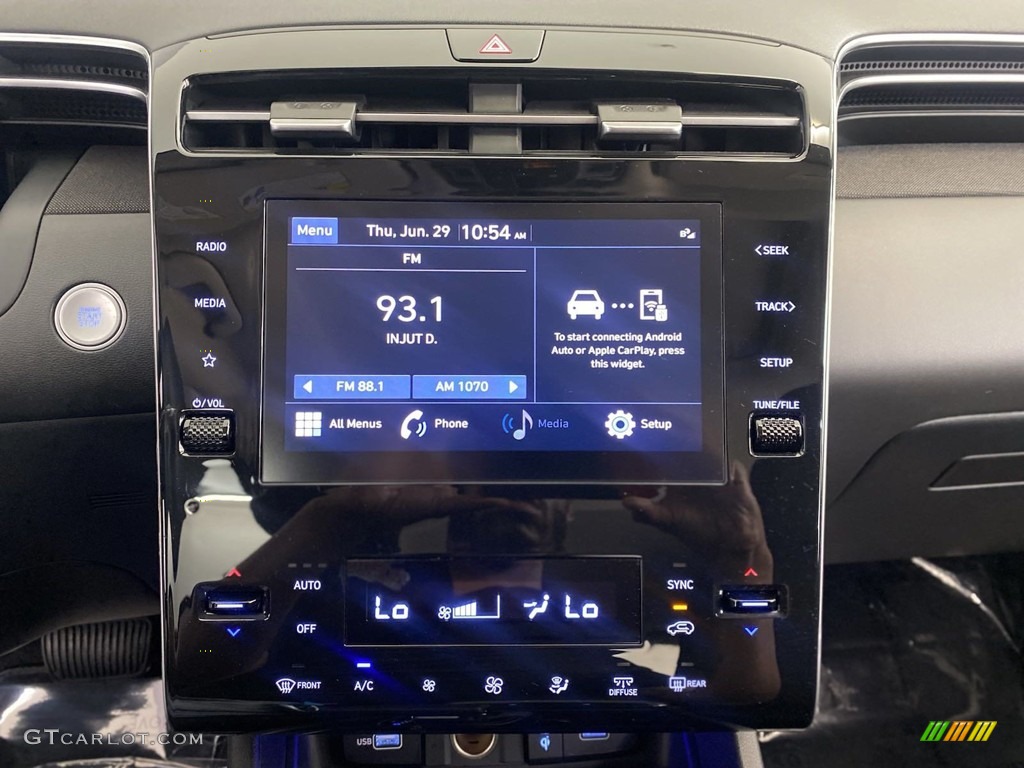 2022 Hyundai Tucson SEL Controls Photo #146263799