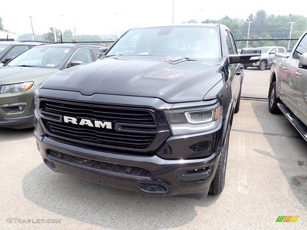 2020 1500 Laramie Crew Cab 4x4 - Diamond Black Crystal Pearl / Black photo #2
