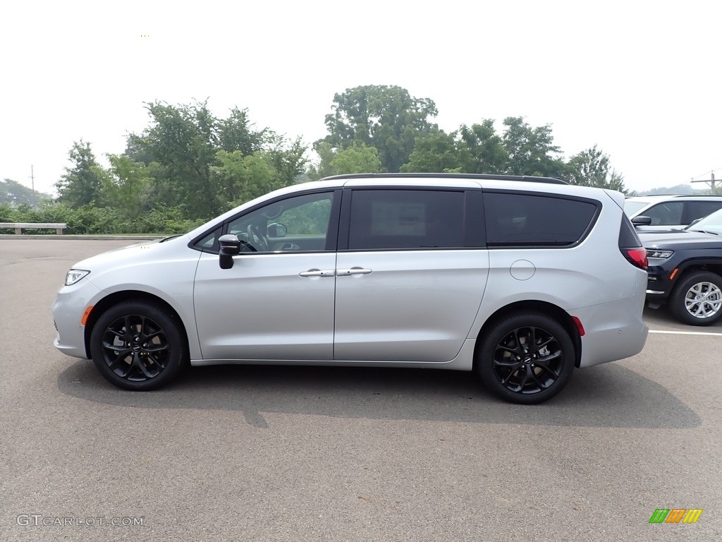 Silver Mist 2023 Chrysler Pacifica Limited AWD Exterior Photo #146264267