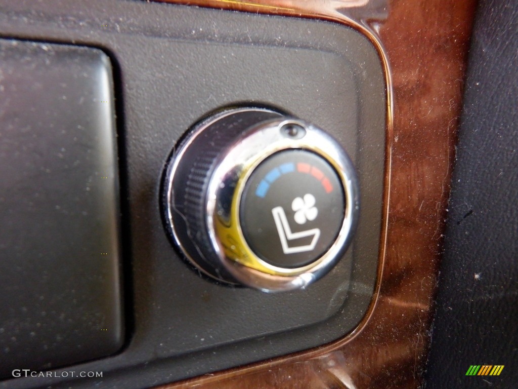 2019 Nissan Armada Platinum 4x4 Controls Photo #146264450