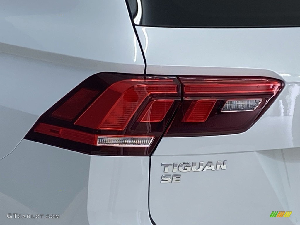 2019 Tiguan SE - Pure White / Titan Black photo #8