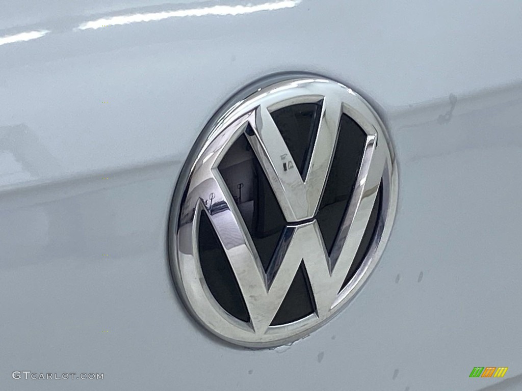 2019 Tiguan SE - Pure White / Titan Black photo #9