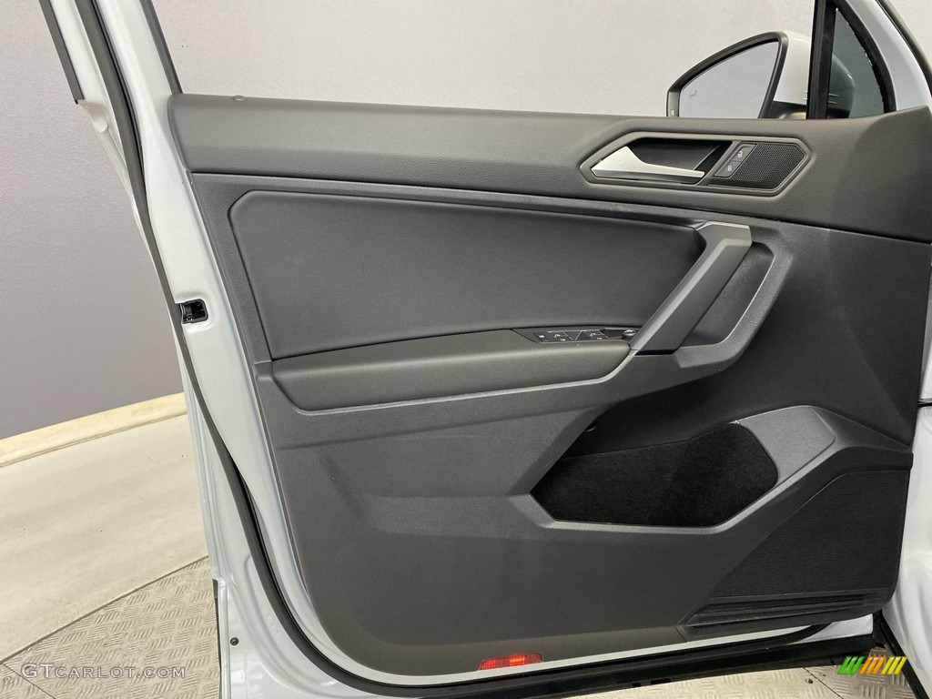 2019 Tiguan SE - Pure White / Titan Black photo #12