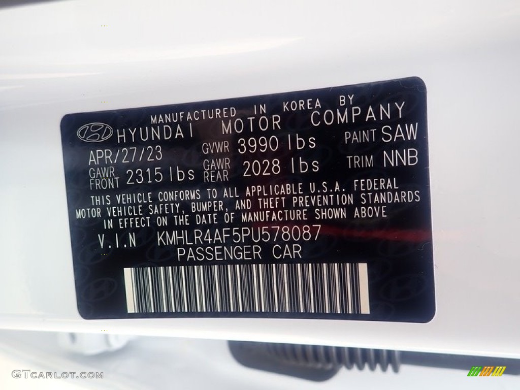 2023 Elantra N-Line - Lunar White / Black photo #18