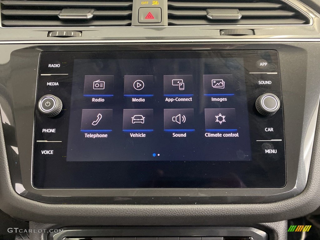 2019 Tiguan SE - Pure White / Titan Black photo #24