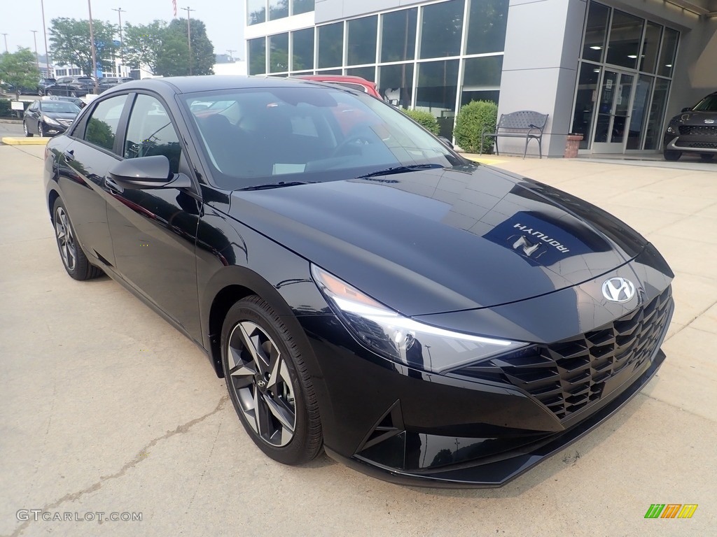 Phantom Black 2023 Hyundai Elantra SEL Exterior Photo #146265560