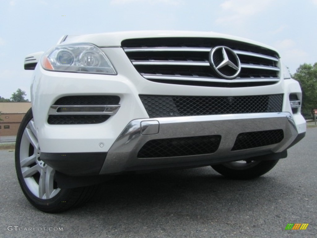 2015 ML 350 - Polar White / Almond Beige/Mocha photo #2