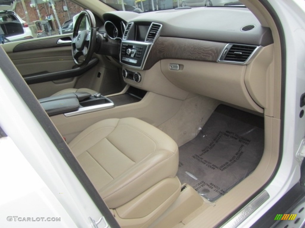 2015 ML 350 - Polar White / Almond Beige/Mocha photo #20