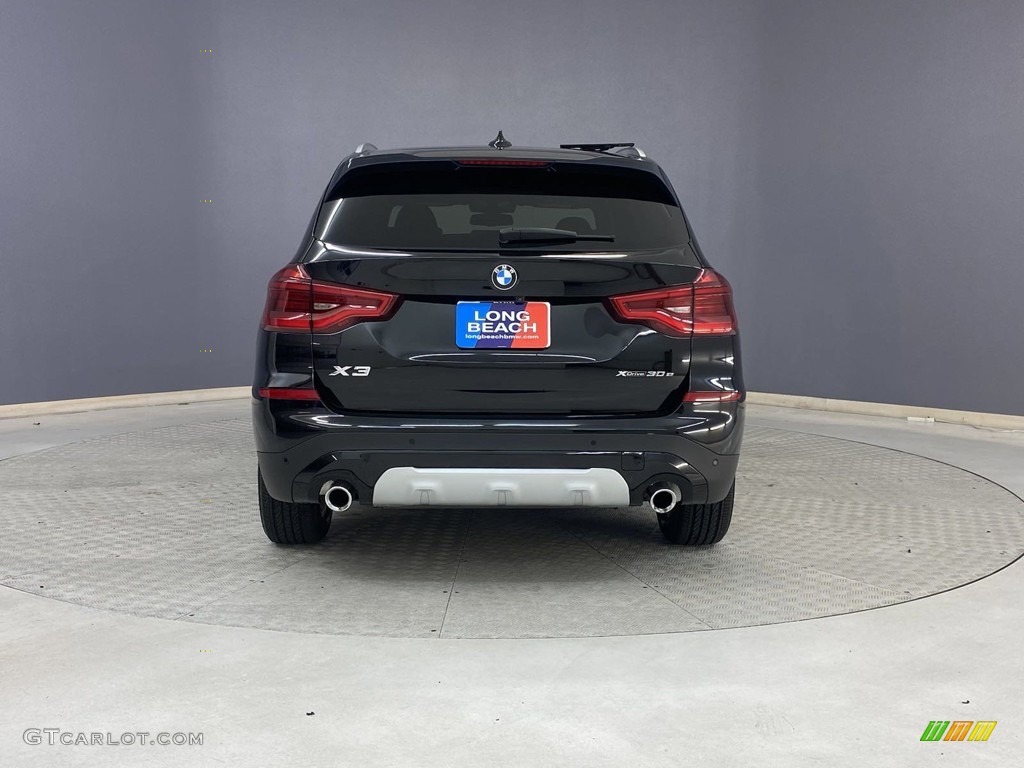 2021 X3 xDrive30e - Jet Black / Black photo #4