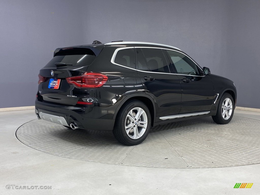 2021 X3 xDrive30e - Jet Black / Black photo #5