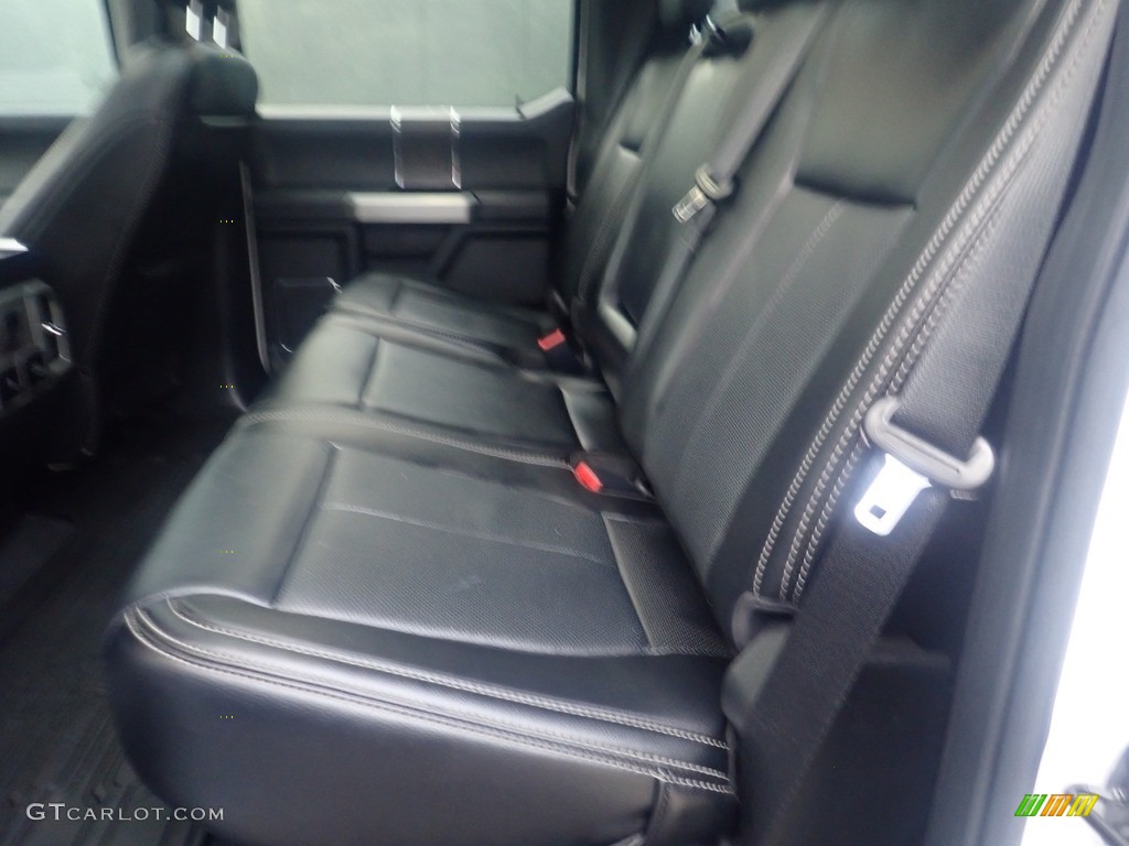 2020 Ford F450 Super Duty Lariat Crew Cab 4x4 Rear Seat Photo #146268173
