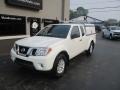 Glacier White - Frontier SV King Cab 4x4 Photo No. 2