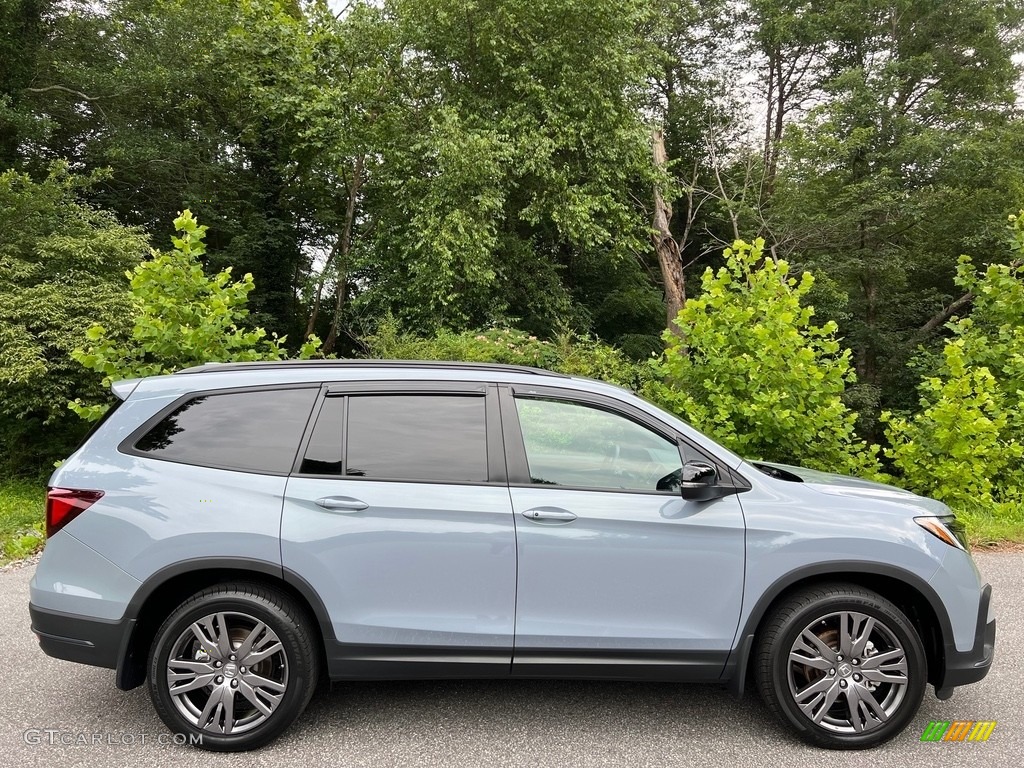Sonic Gray Pearl 2022 Honda Pilot Sport Exterior Photo #146270103