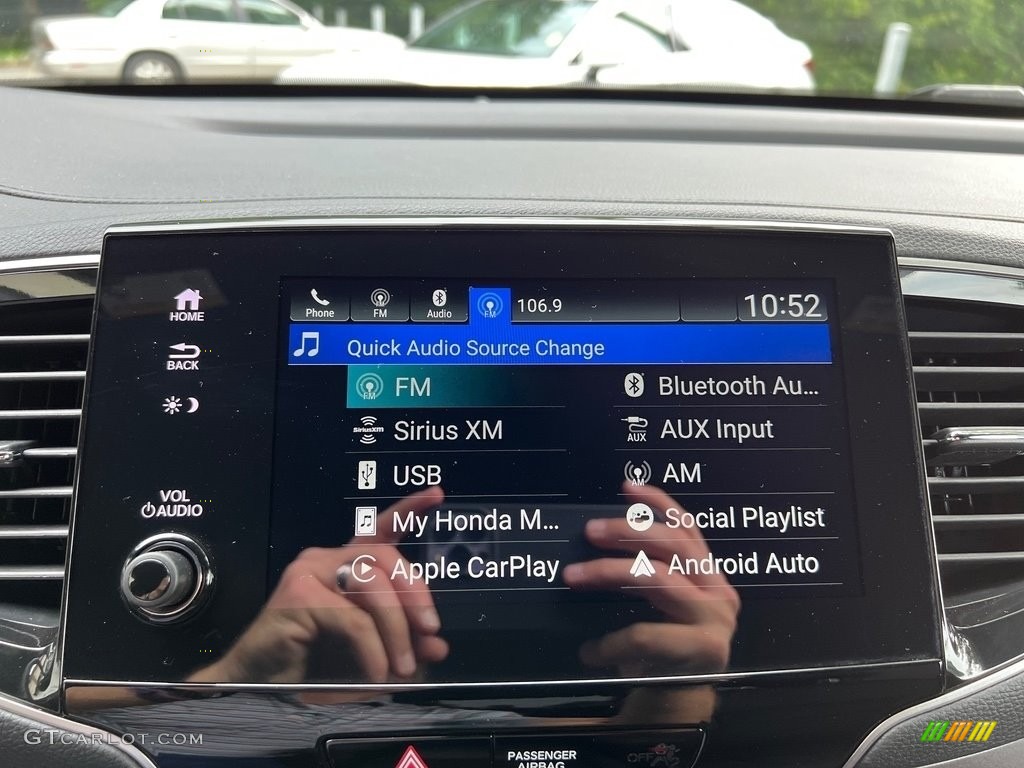 2022 Honda Pilot Sport Controls Photo #146270475