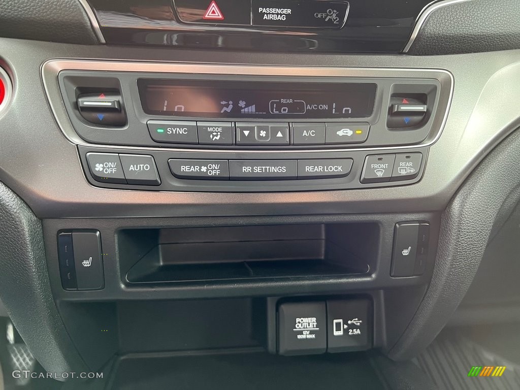 2022 Honda Pilot Sport Controls Photo #146270519