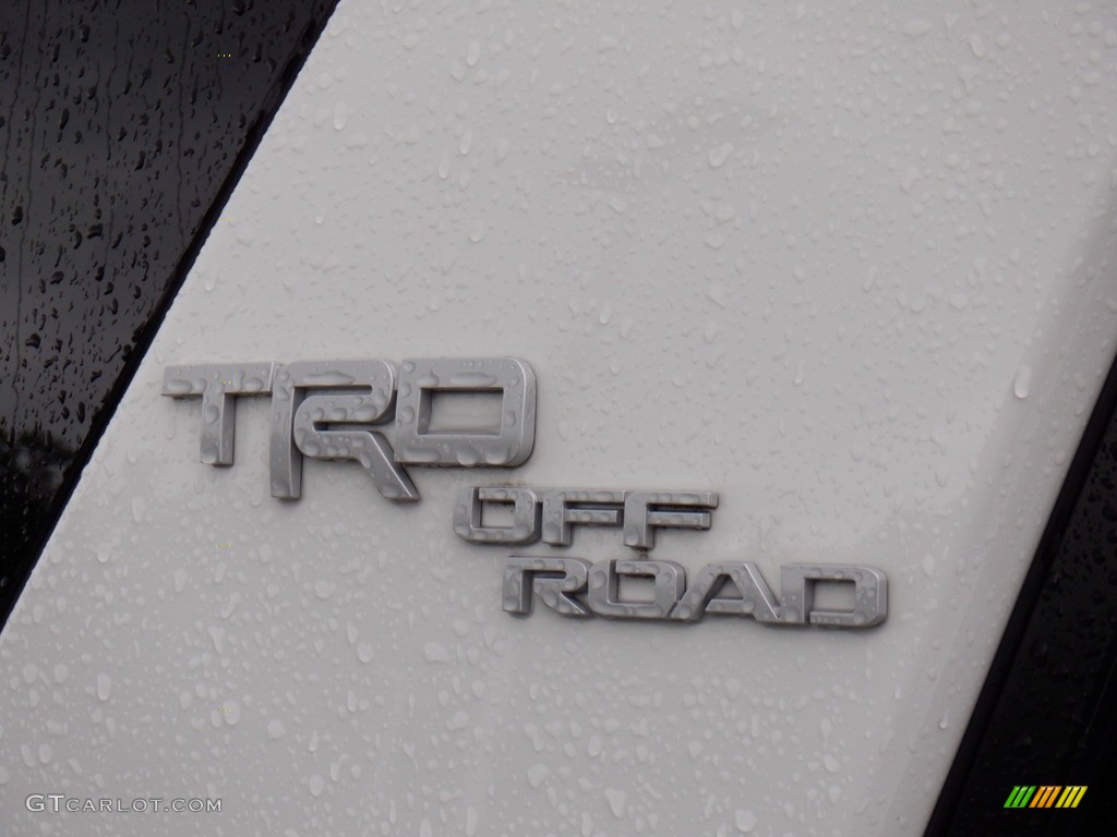 2020 4Runner TRD Off-Road Premium 4x4 - Super White / Black photo #14