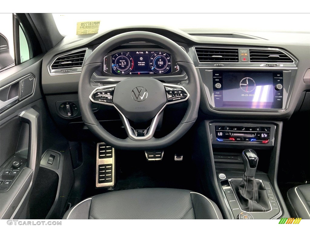 2022 Tiguan SEL R-Line 4Motion - Deep Black Pearl / Titan Black photo #4