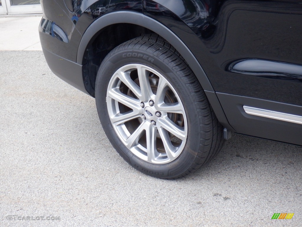 2017 Explorer Limited 4WD - Shadow Black / Ebony Black photo #3