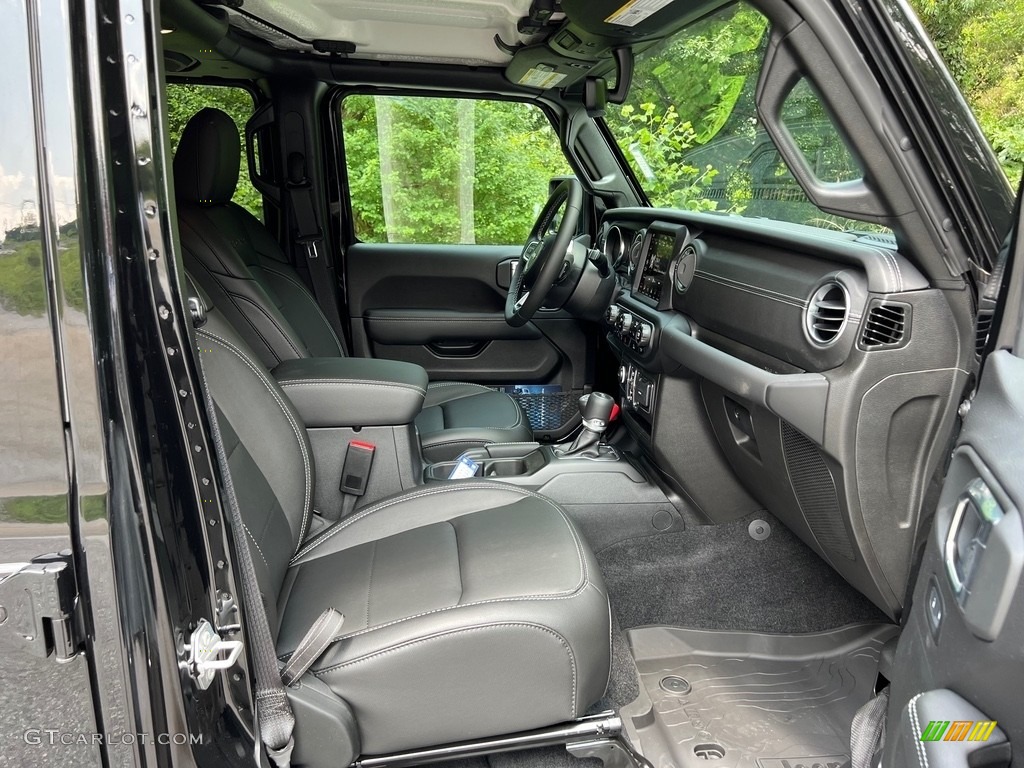 2023 Jeep Wrangler Unlimited Sahara 4XE Hybrid Front Seat Photos