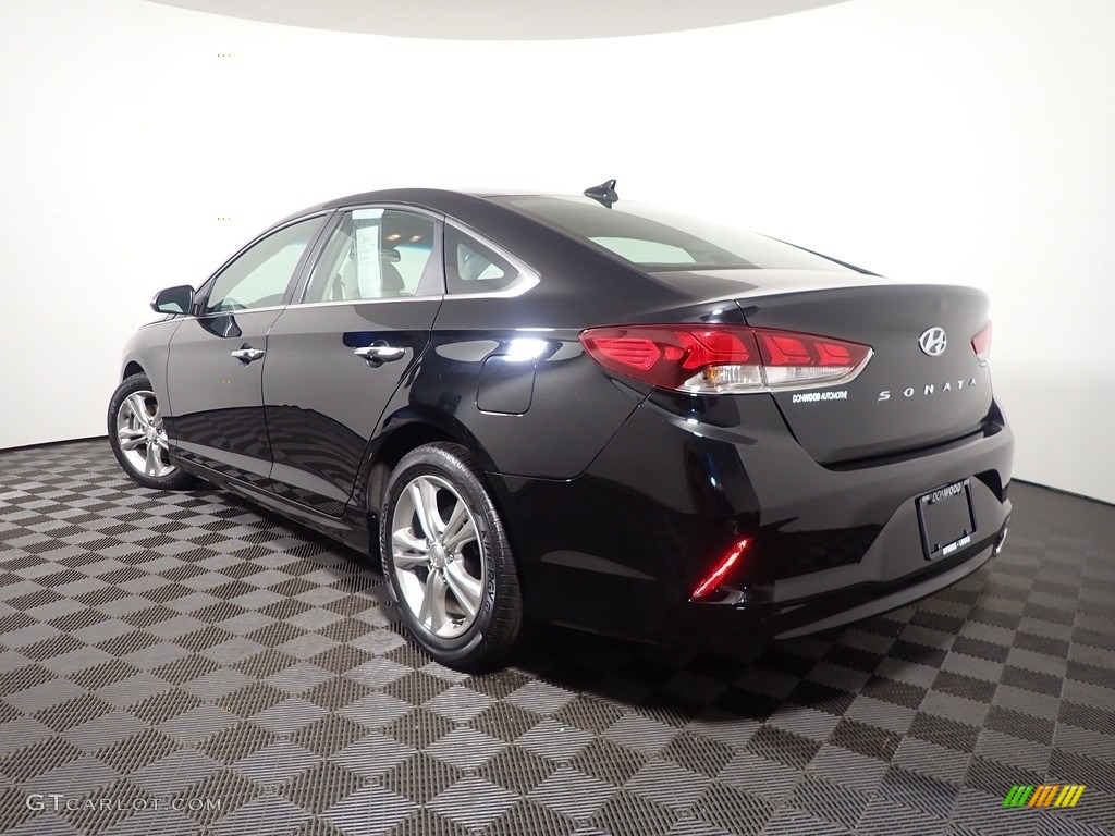 2019 Sonata SEL - Phantom Black / Gray photo #9