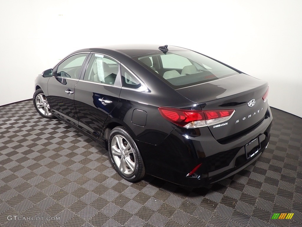 2019 Sonata SEL - Phantom Black / Gray photo #10