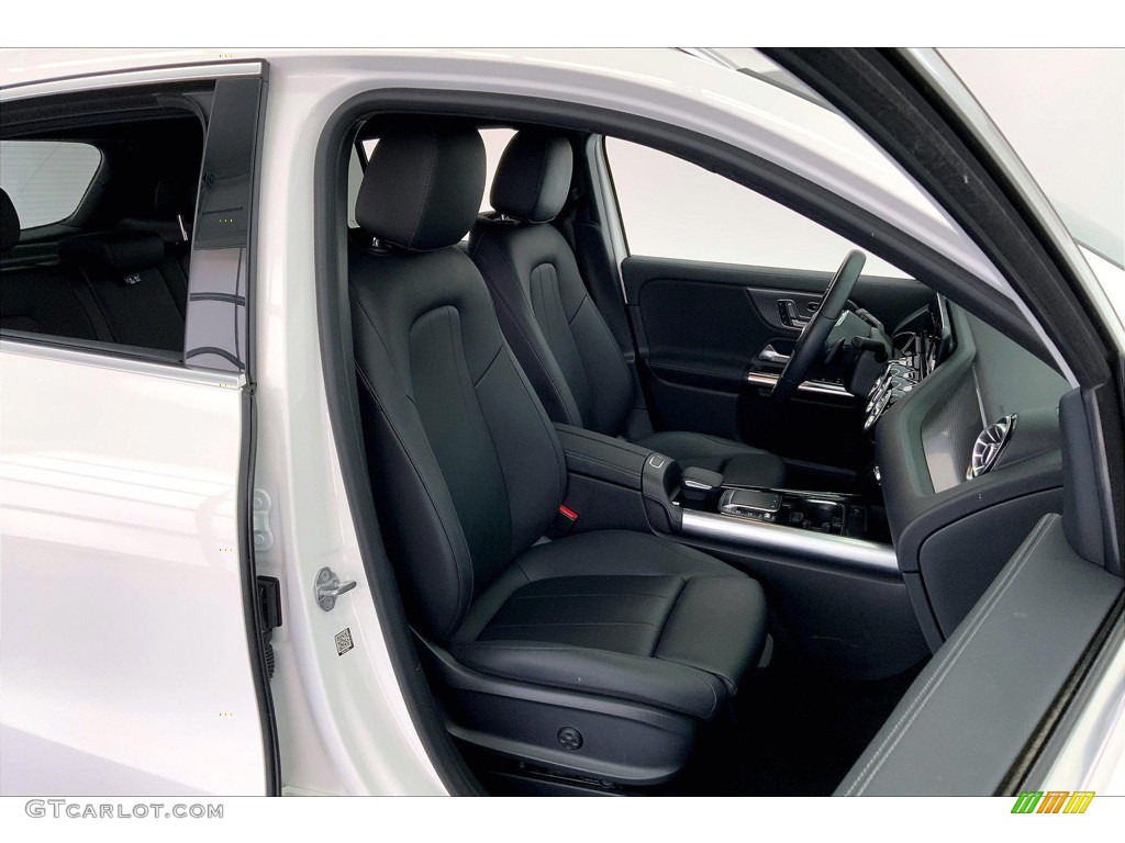 2021 GLA 250 - Polar White / Black photo #6