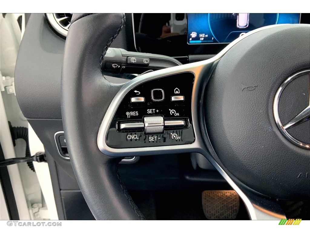 2021 GLA 250 - Polar White / Black photo #21