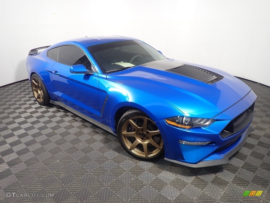 2019 Mustang GT Premium Fastback - Velocity Blue / Ebony photo #4