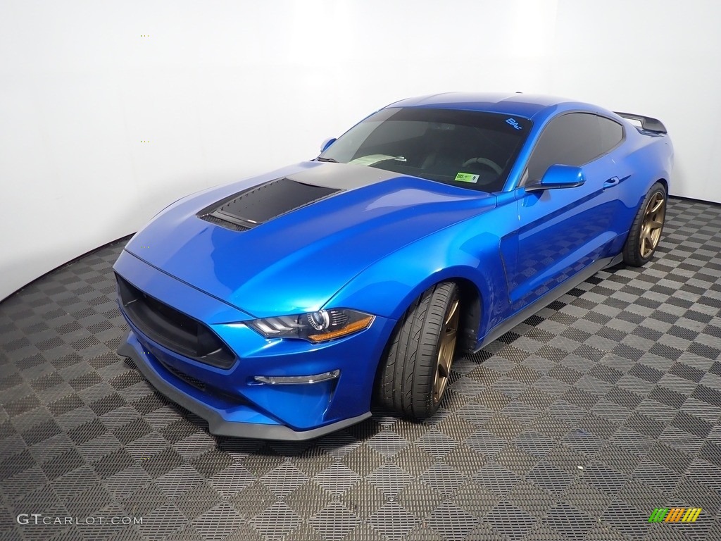 2019 Mustang GT Premium Fastback - Velocity Blue / Ebony photo #9