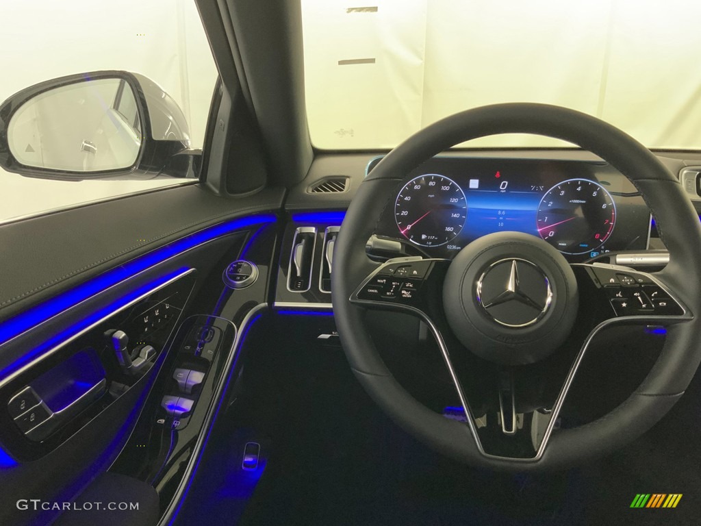 2023 Mercedes-Benz S 500 4Matic Sedan Steering Wheel Photos