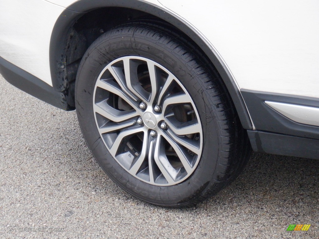 2018 Outlander SE S-AWC - Diamond White Pearl / Black photo #8