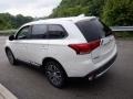 2018 Diamond White Pearl Mitsubishi Outlander SE S-AWC  photo #12