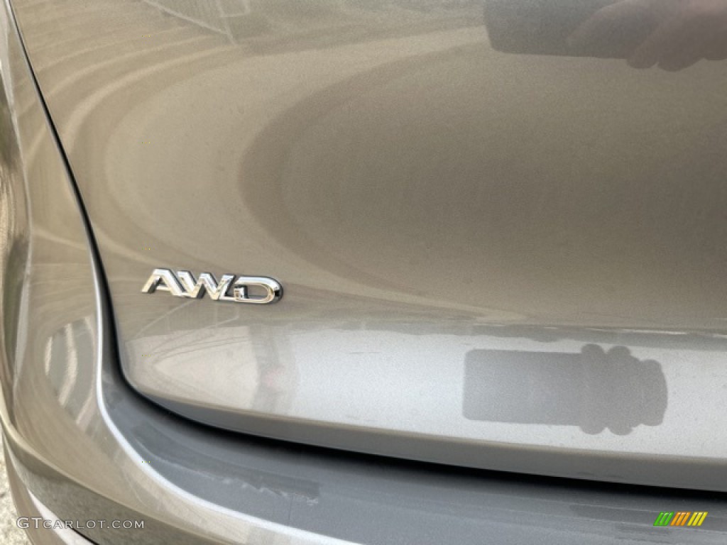 2023 Toyota Crown Limited AWD Marks and Logos Photo #146275736