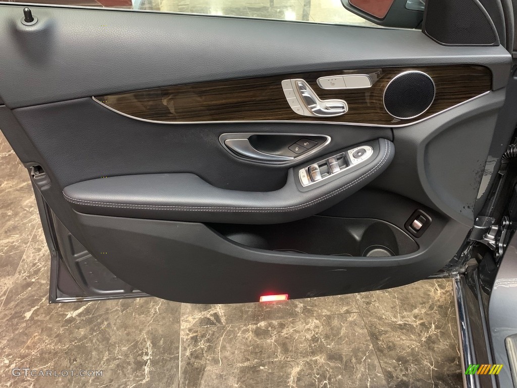 2018 C 300 4Matic Sedan - Selenite Grey Metallic / Black photo #14