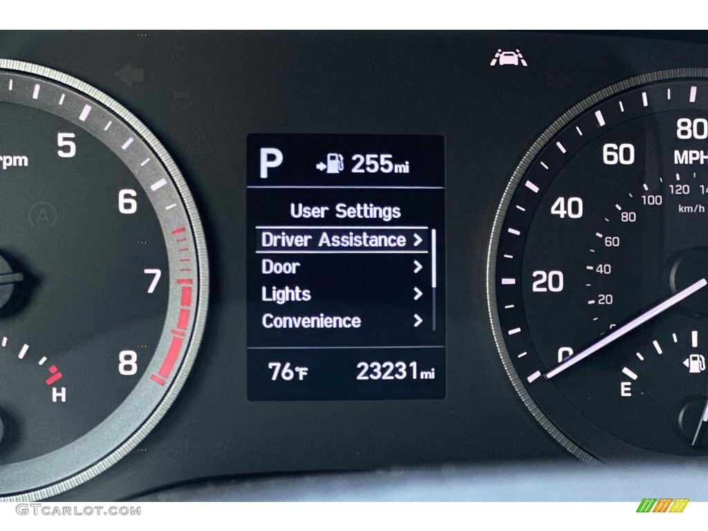 2021 Tucson Value - Winter White / Beige photo #32