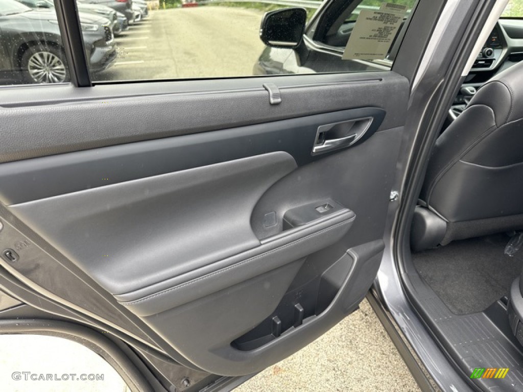 2023 Highlander XLE - Magnetic Gray Metallic / Black photo #20