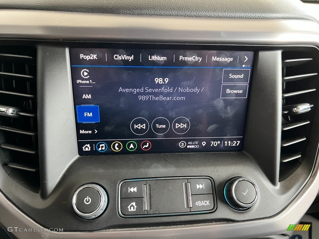 2022 GMC Acadia AT4 AWD Controls Photo #146278678